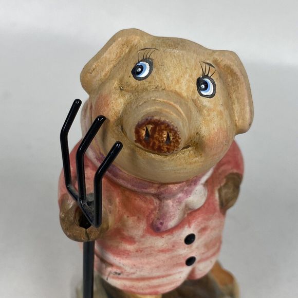 Pig Figurine In Pink Jacket Holding Rake Mrs. Farmer Farmhouse Country - As Is - Picture 6 of 11
